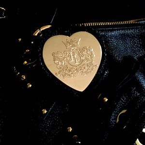 Italian leather purse gold with fringe very in style